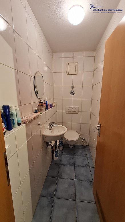 separates WC